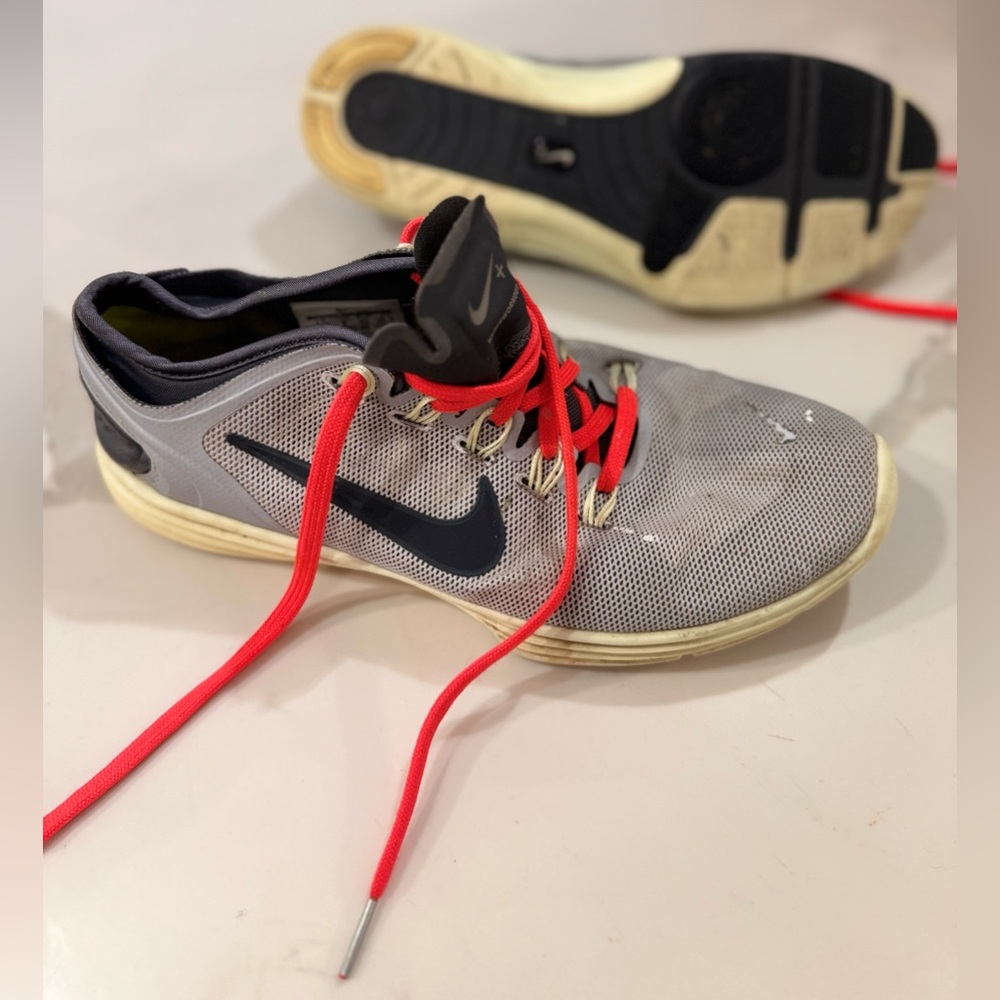 Nike Shoes 8.5